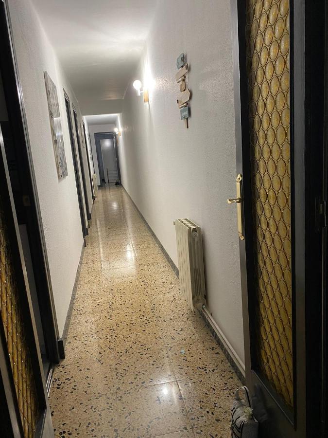 Apartamento Turistico Jaume Centro Tarragona Exterior foto